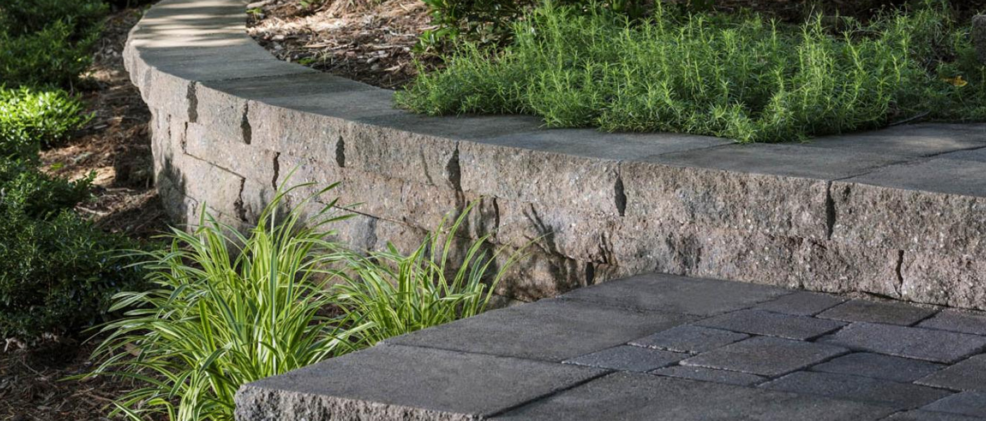 Celtik Freestanding Wall